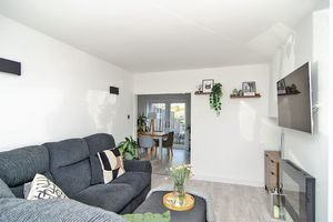 Photo 6- click for photo gallery